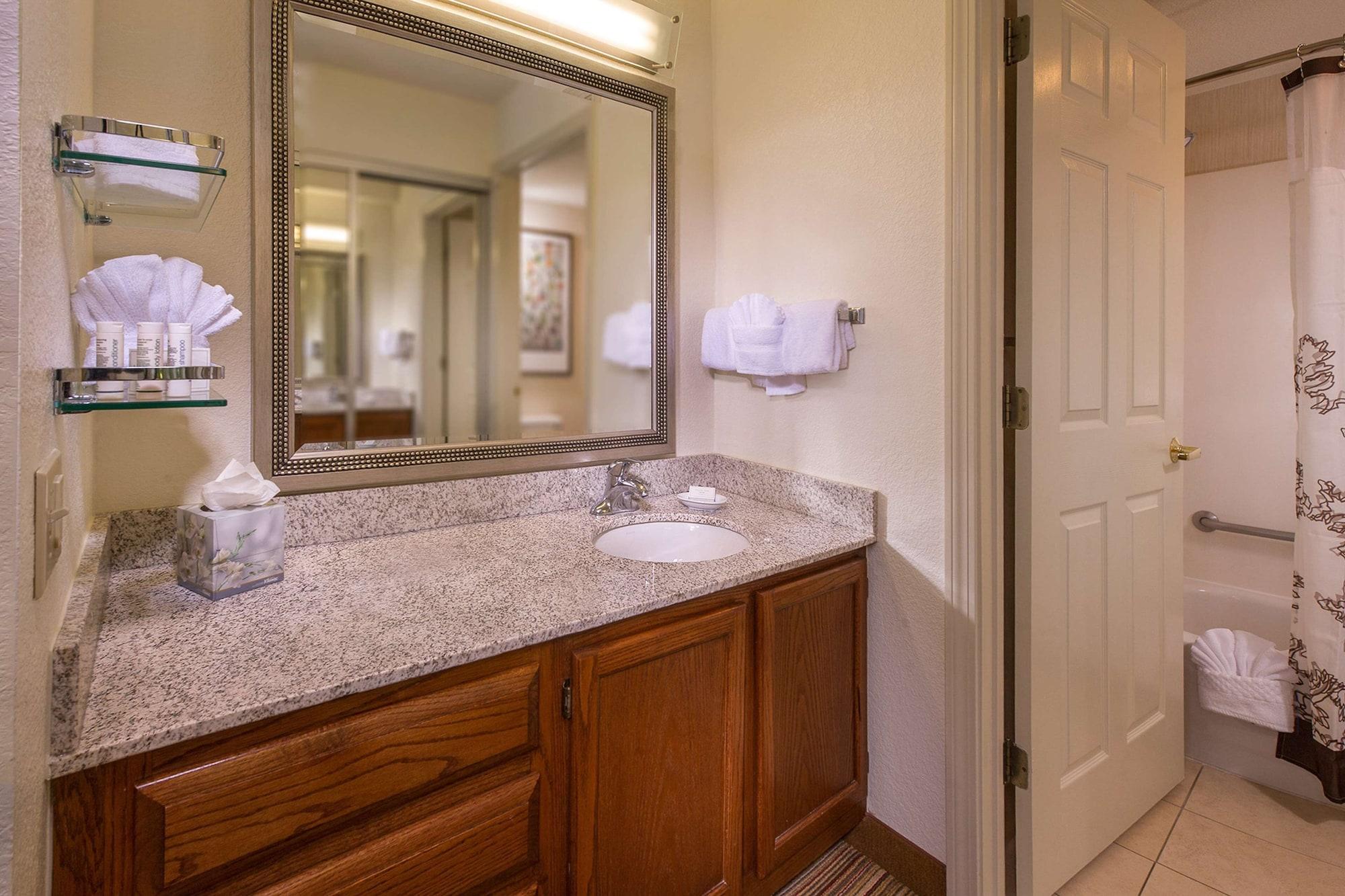 Sonesta Es Suites Charlottesville University Buitenkant foto